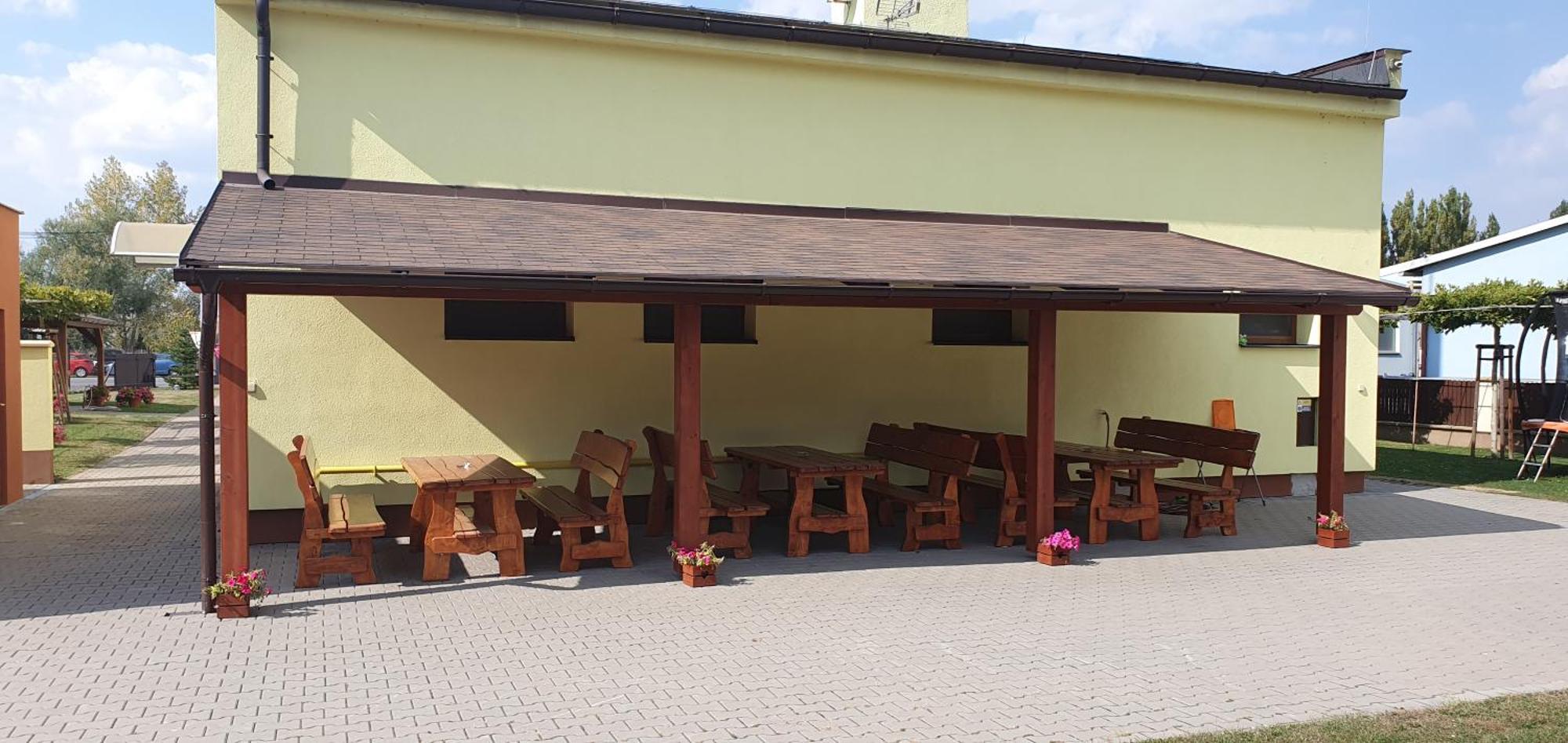 Penzion Terezka Hlucin Exterior photo